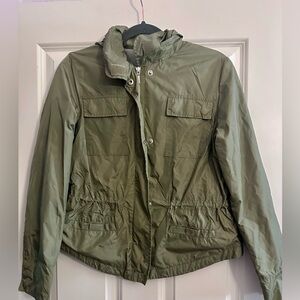 GAP Thermal Lined Wind Breaker with Packable Hood